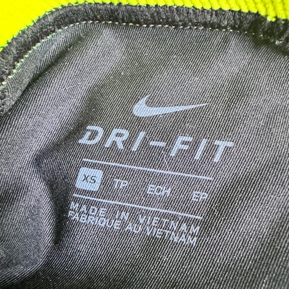 Nike Dri-fit shorts - Picture 2 of 2